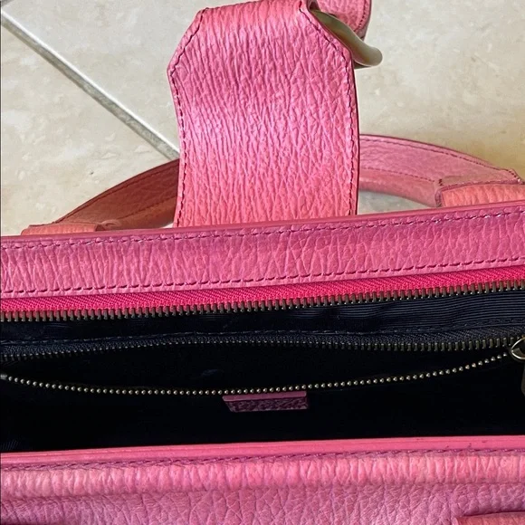 Unique Vintage Celine Pink Leather Satchel - Picture 7 of 16